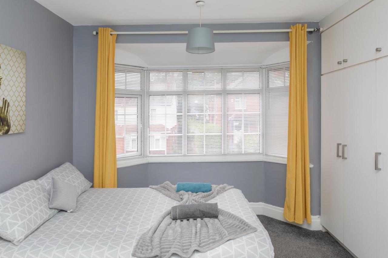 Leeds City Centre Spacious House Free Parking And Wi-Fi 外观 照片